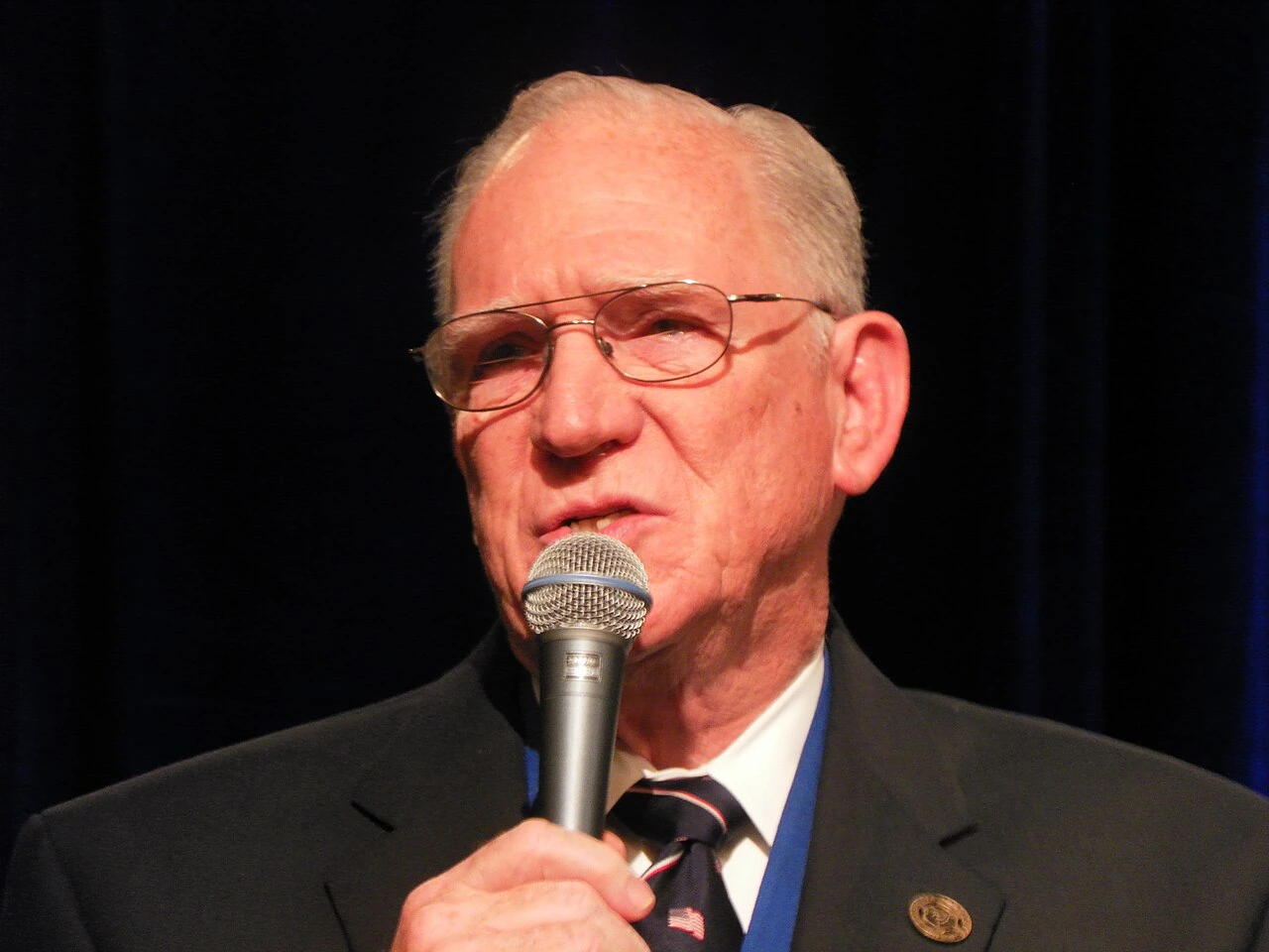 Chuck Missler Net Worth: Estimate, Sources, and How It’s Calculated